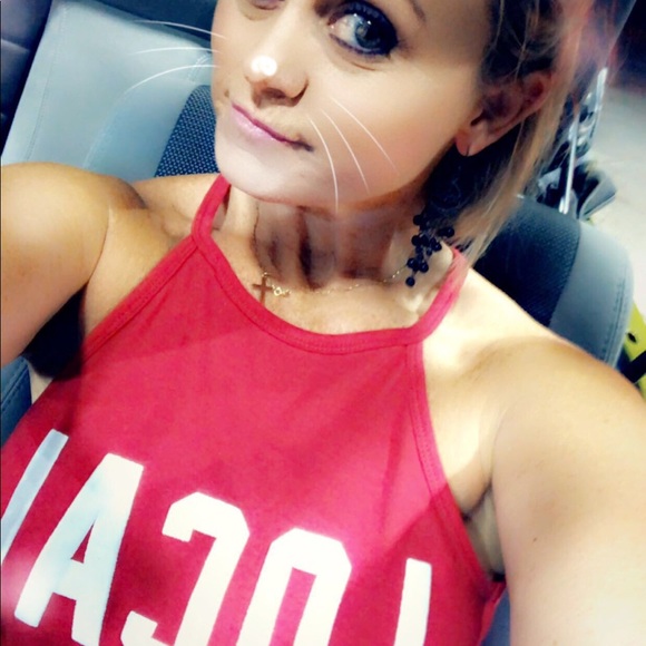 Meet your Posher, MarcyJo - Picture 7 of 8